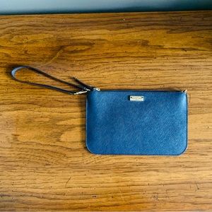 **SOLD** Kate Spade Navy Wristlet